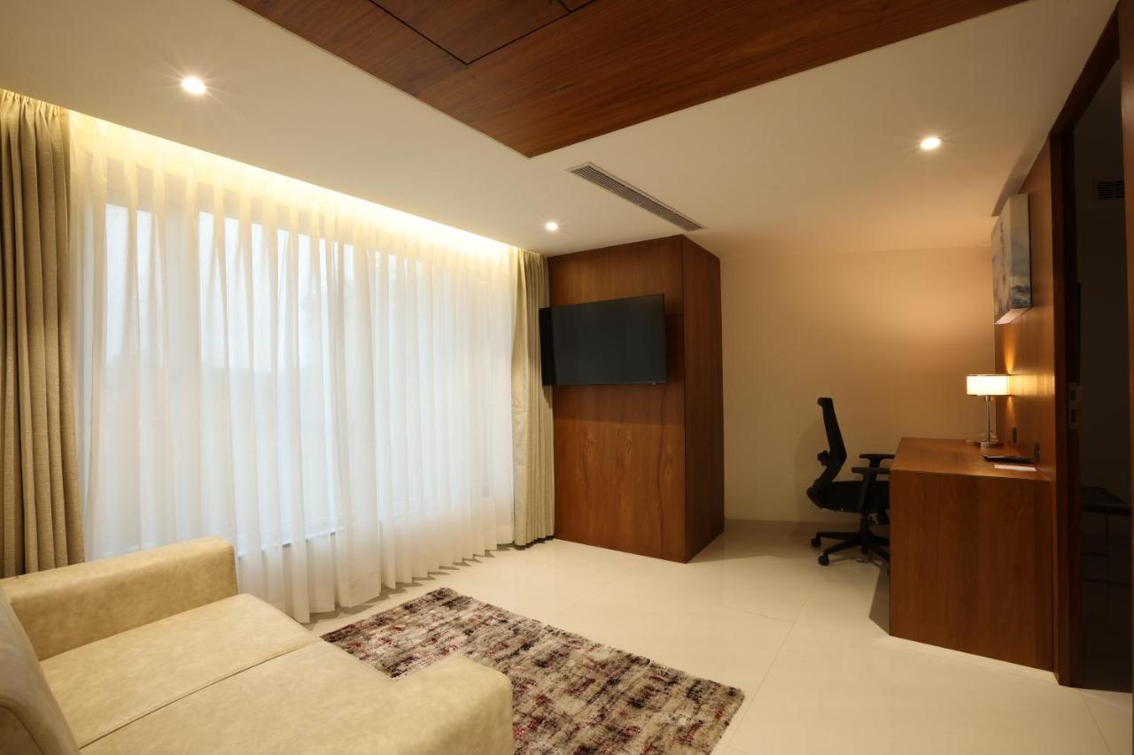 Royal Plaza Suites By Rak Rooms, Mangaluru 외부 사진