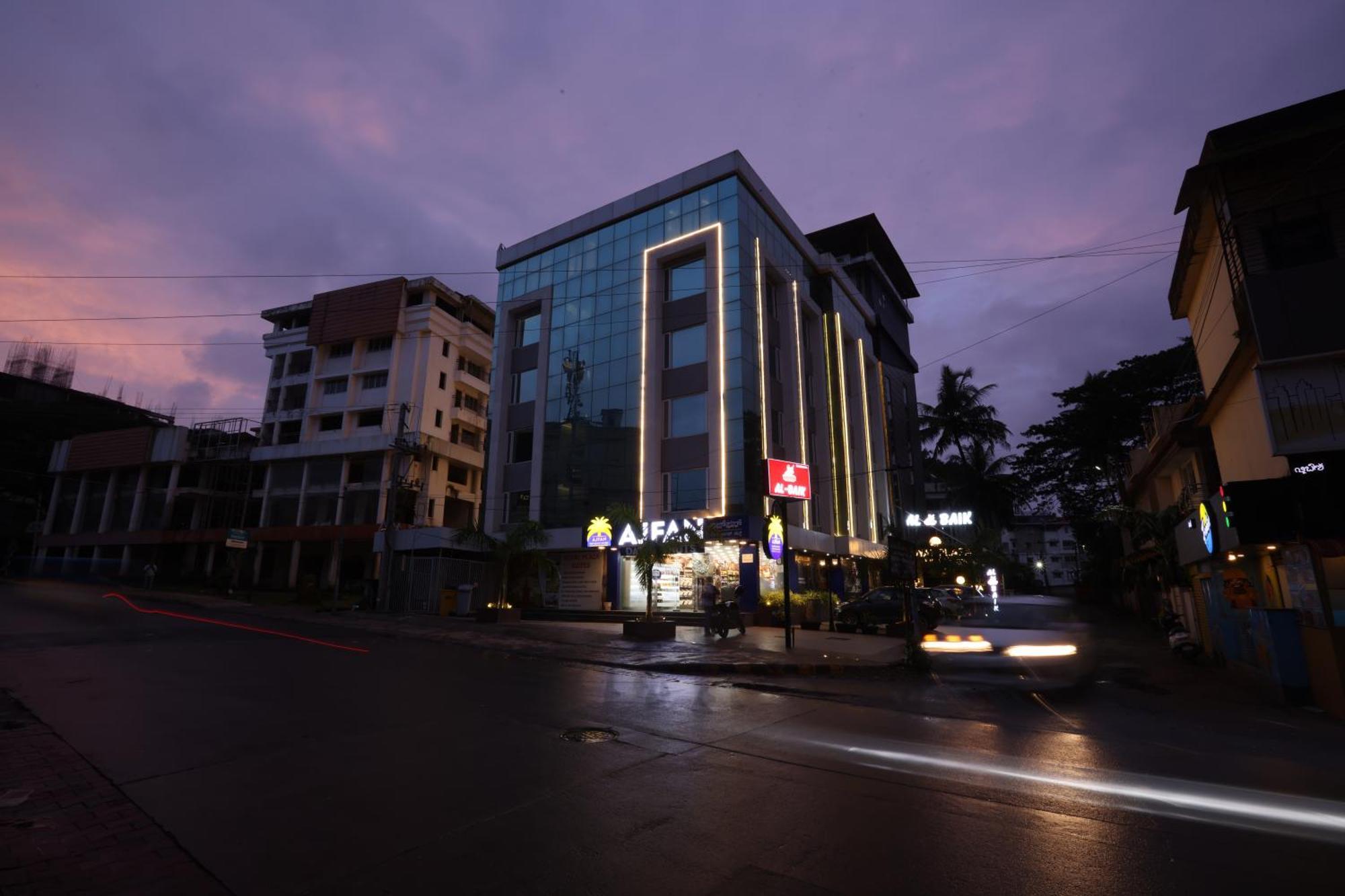 Royal Plaza Suites By Rak Rooms, Mangaluru 외부 사진