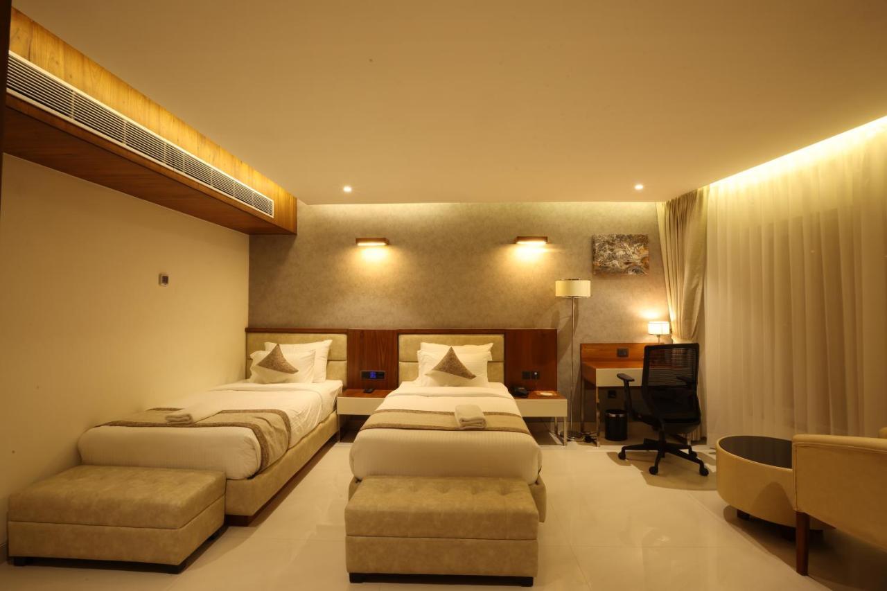 Royal Plaza Suites By Rak Rooms, Mangaluru 외부 사진